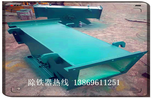 管道式永磁除鐵器，河南管道除鐵器工作原理視頻_遠力河南管道除鐵器工作原理視頻應用安裝示意圖型12000高斯_可定制工作原理