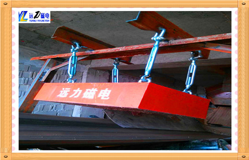 永磁除鐵器，江蘇永磁除鐵器價(jià)格_內(nèi)部磁塊安裝方法_江蘇永磁除鐵器價(jià)格批發(fā)如何卸鐵特點(diǎn)供應(yīng)型號價(jià)格